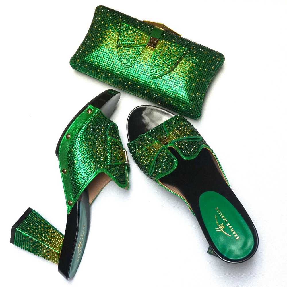 GREEN BOWTOP BEDAZ S&B SET
